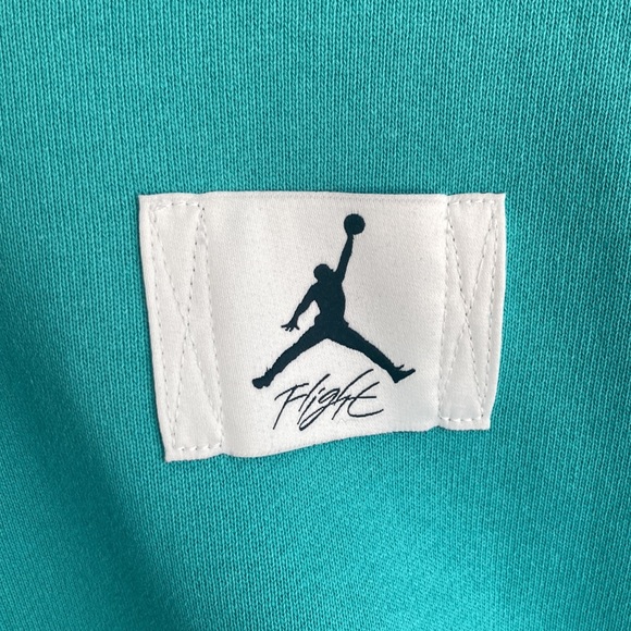 Jordan Essentials Flight hoodie light Teal Womens size S 4-6 M 8-10 - Picture 3 of 8